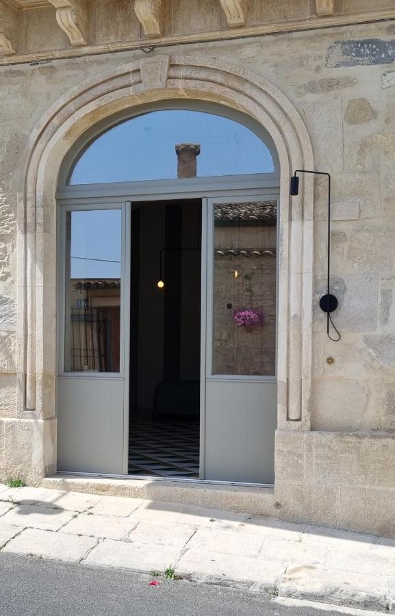 Super Giu Apartment Ragusa Exterior photo